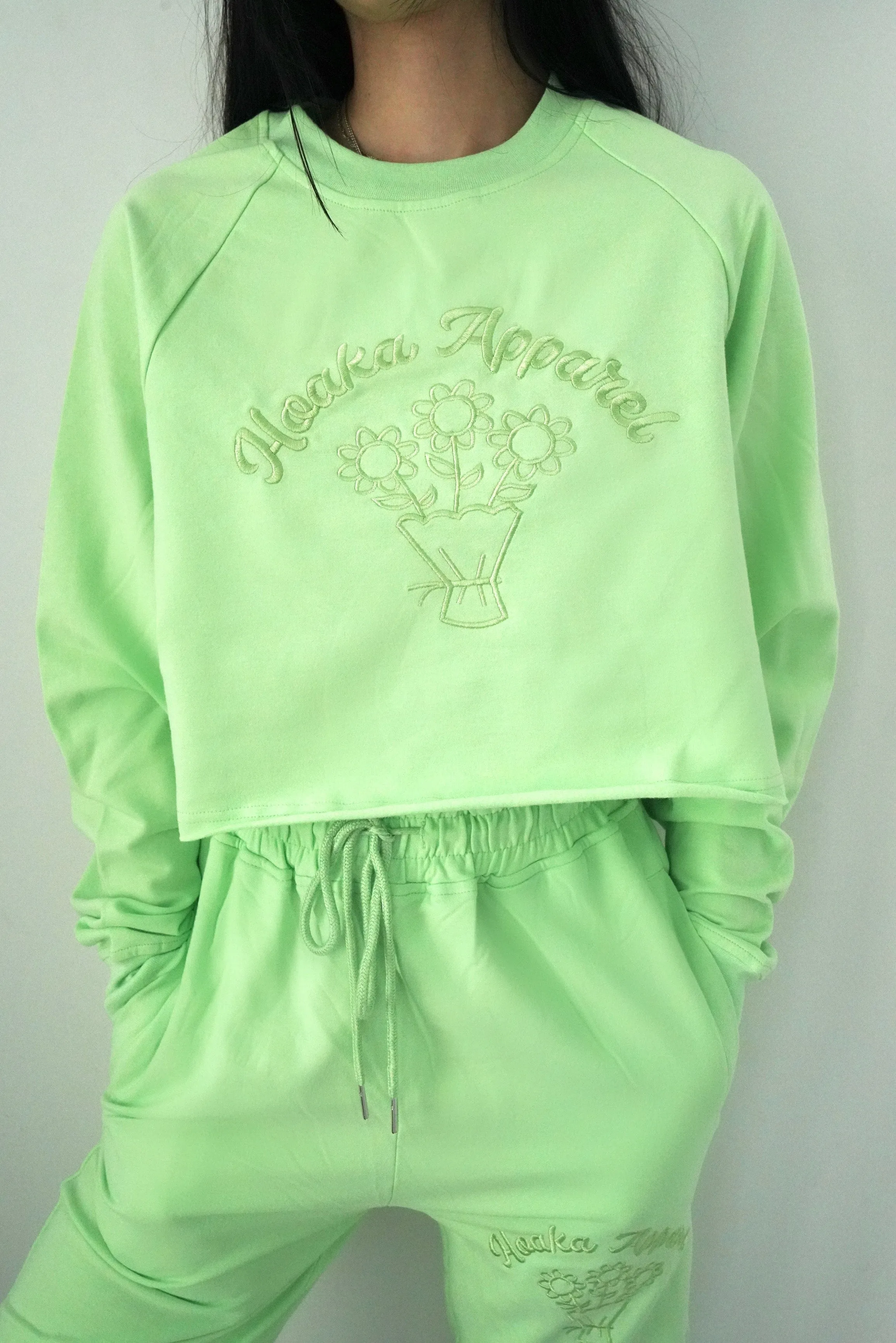 Matcha Flowers Crop Top Sweatshirt - Final Sale