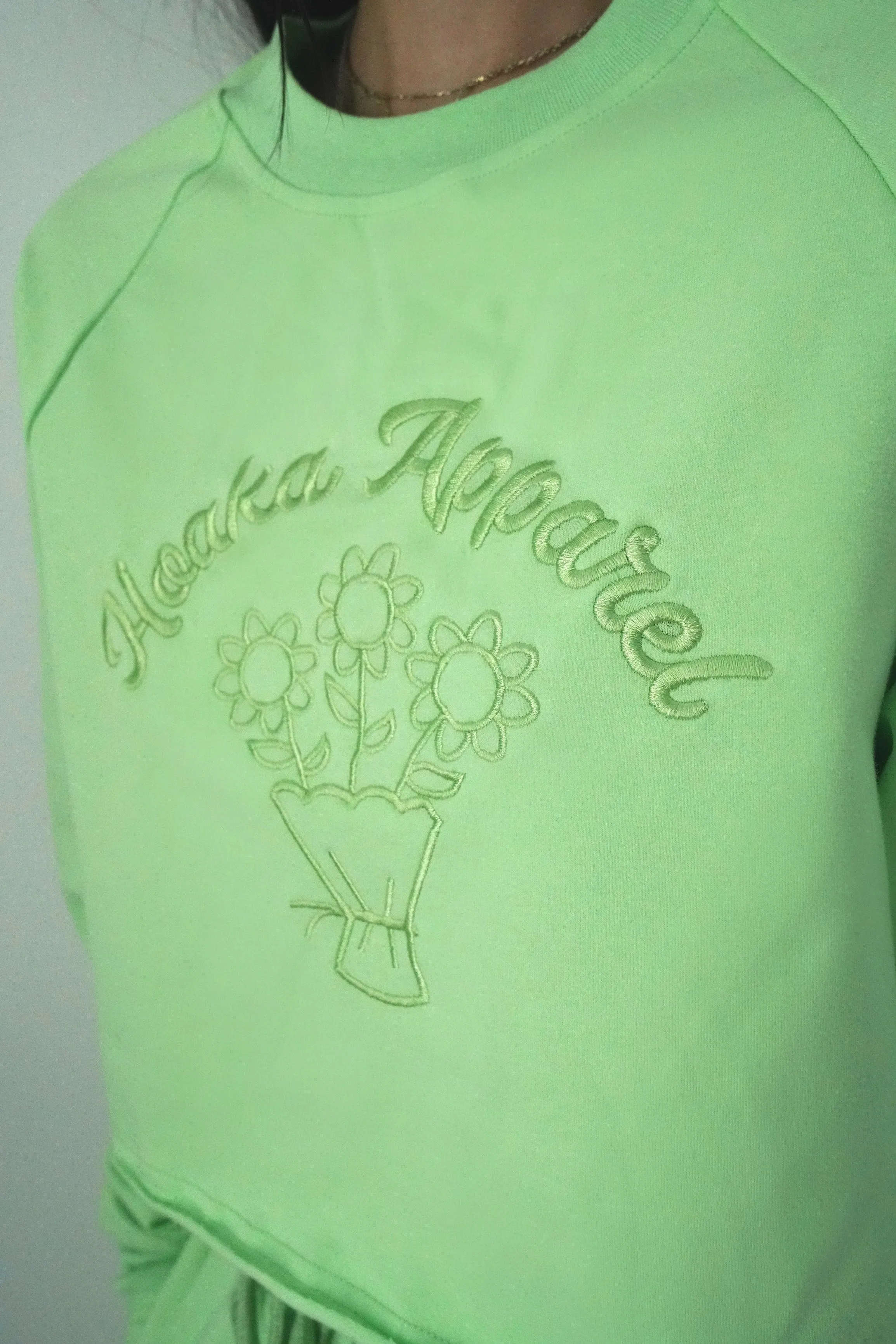 Matcha Flowers Crop Top Sweatshirt - Final Sale