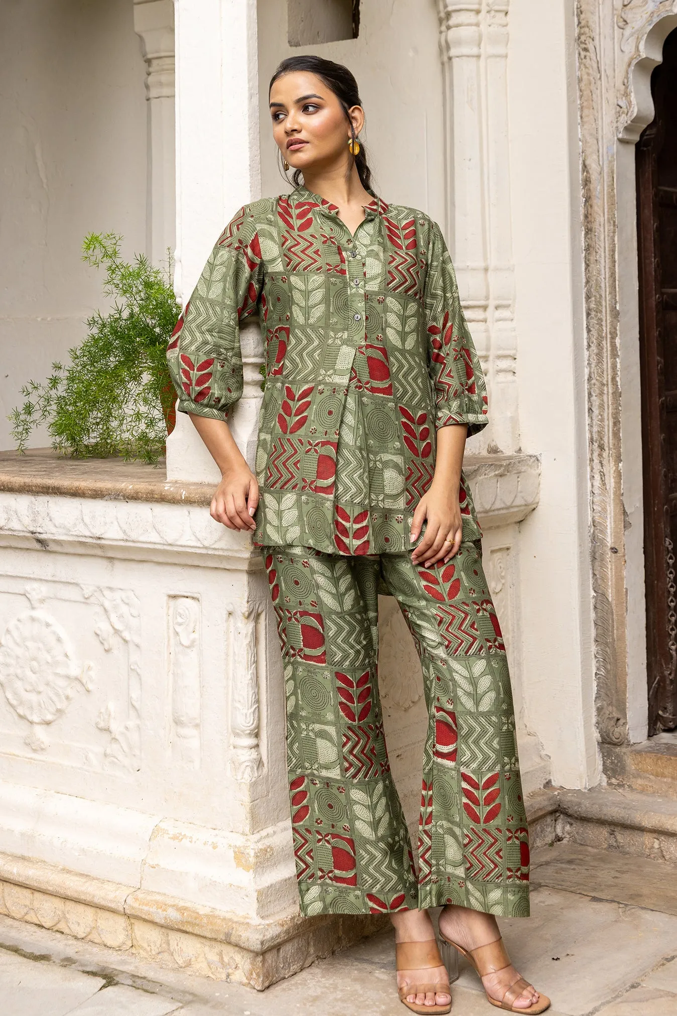 Stylish Muslin Bagru Print Bell Bottom Pants