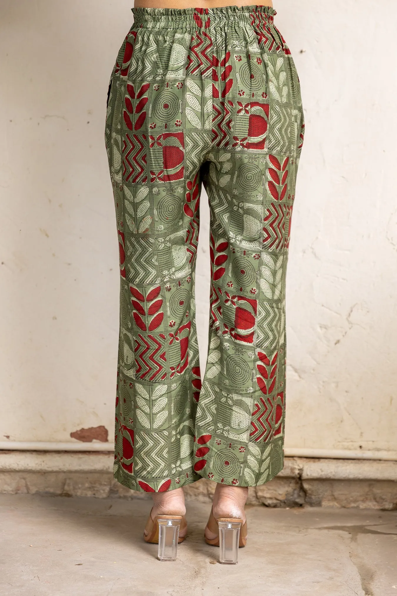 Stylish Muslin Bagru Print Bell Bottom Pants