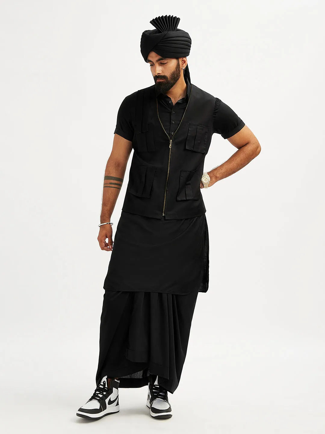 VASTRAMAY Men's Black Viscose Kurta, Lungi,Safa And Shacket Set