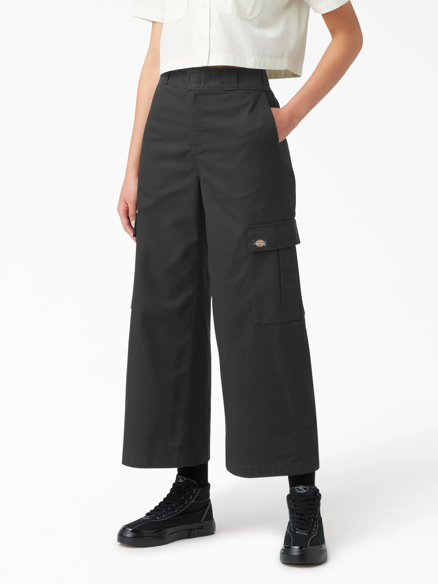 Wide Cargo Crop Pants